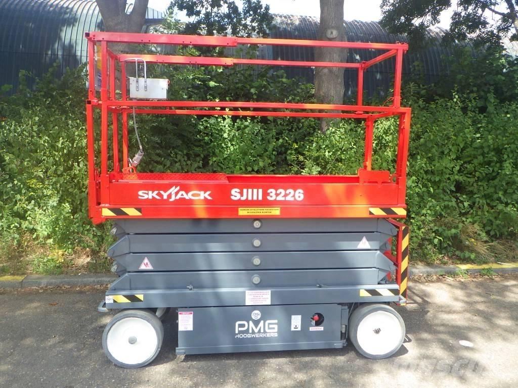 SkyJack SJ3226 Nůžková zvedací plošina