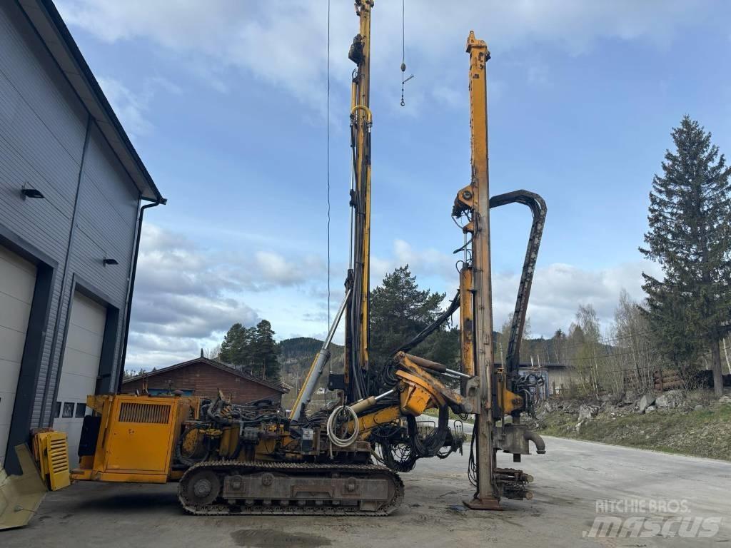Klemm KR 807-4 Pilířové jeřáby