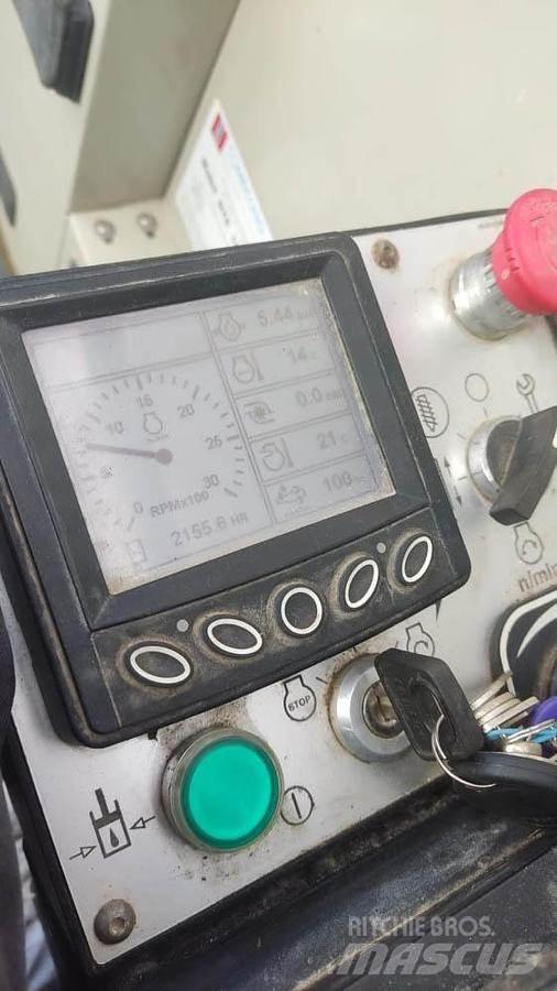 Comacchio CH450 Povrchové vrtací stroje