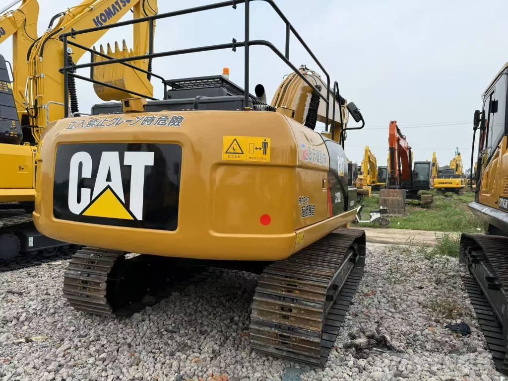 CAT 320D2 Pásová rýpadla