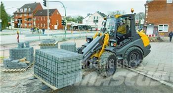 Mecalac AX 700 Kolové nakladače