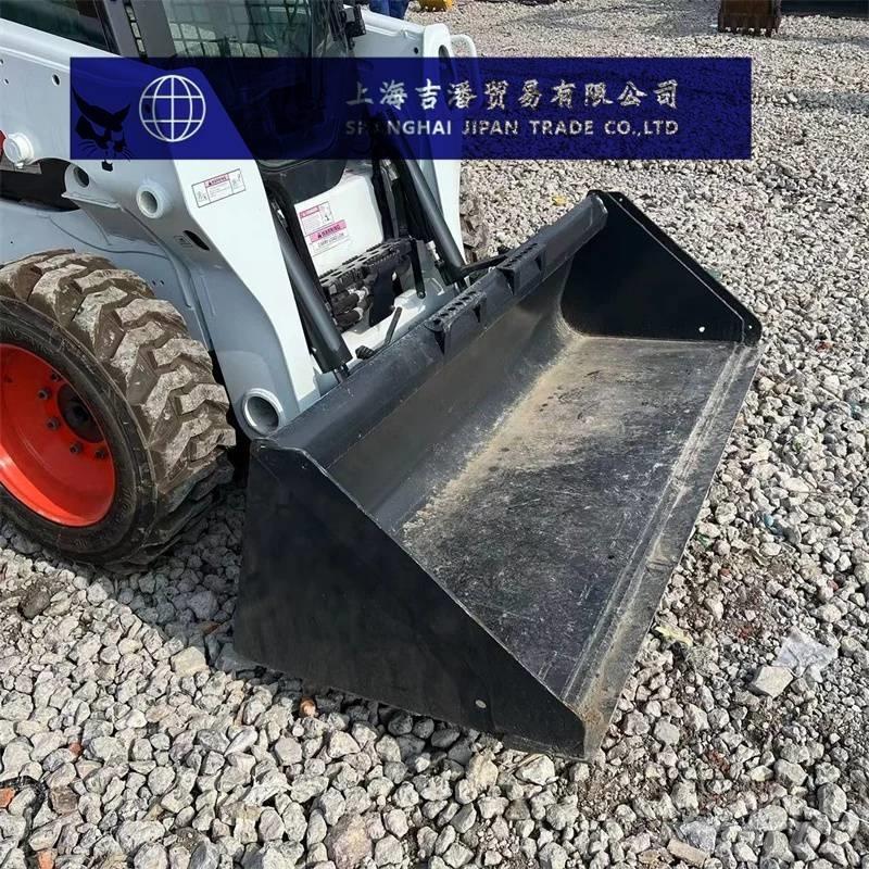 Bobcat s450 Smykem řízené nakladače