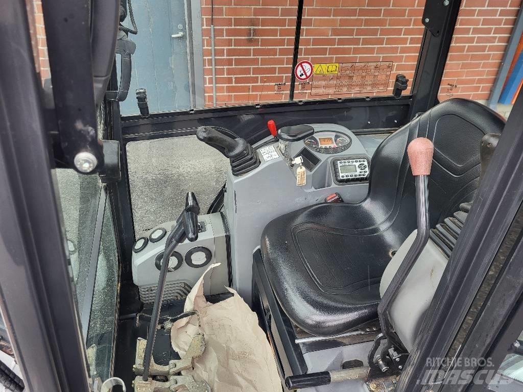 Bobcat E 17 Mini rýpadla < 7t