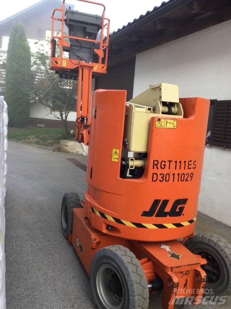 JLG E 300 AJP Kloubové plošiny