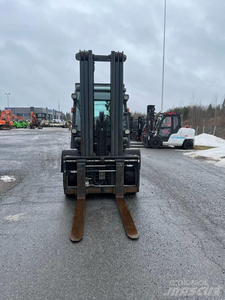 Nissan WG1F4A50Y Dieselové vozíky