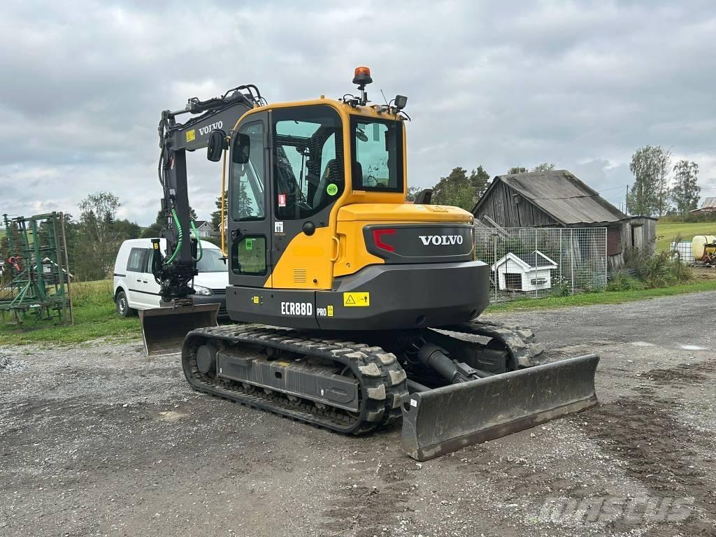 Volvo ECR 88 D PRO Midi rýpadla 7t - 12t