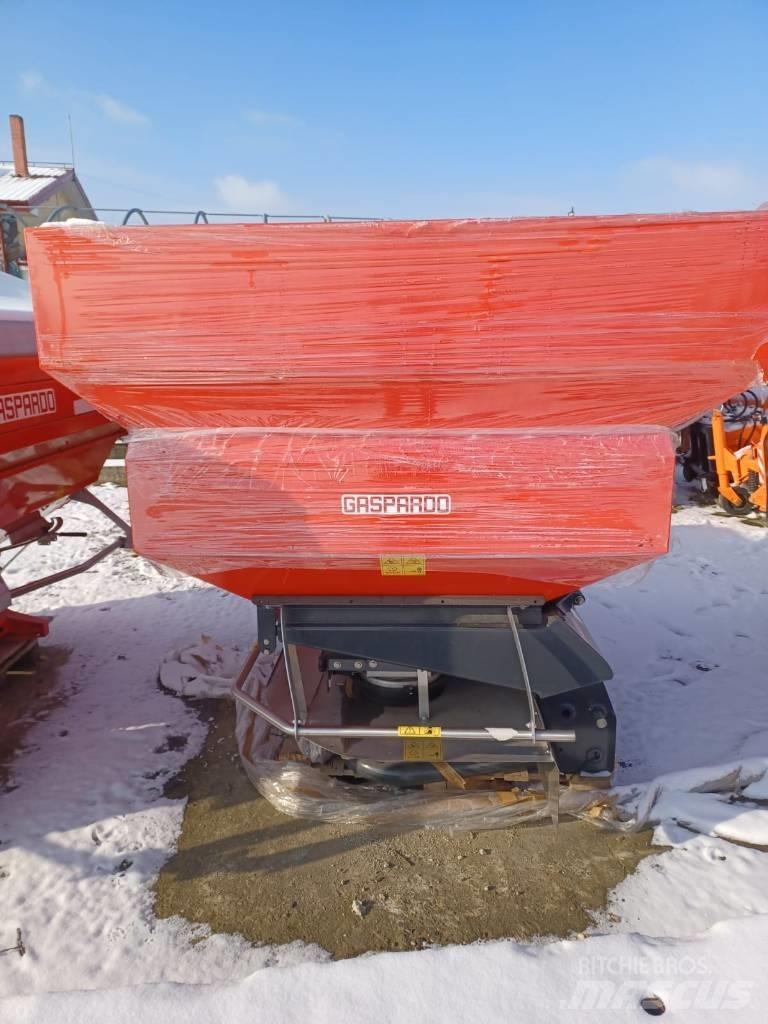 Maschio Zeno 24 Rozmetadlo minerálních hnojiv