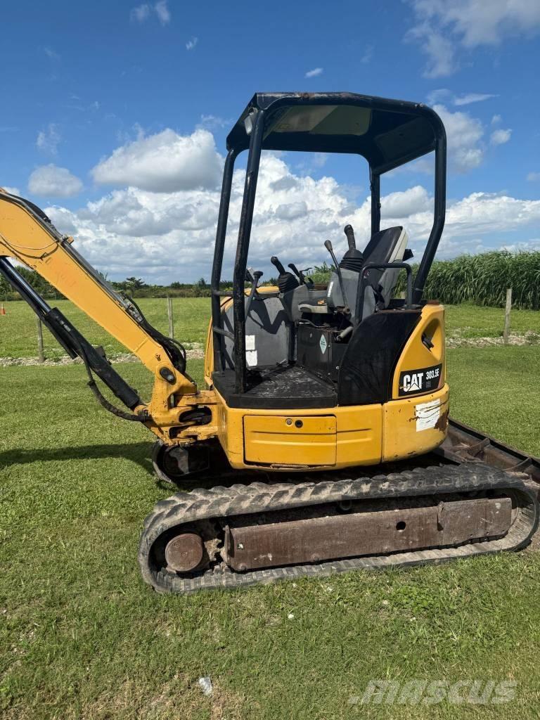 CAT 303.5 E CR Mini rýpadla < 7t