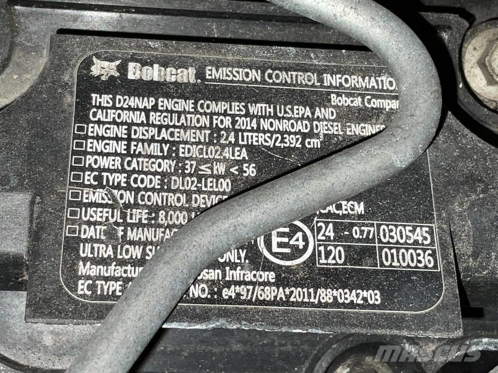 Bobcat T 650 Smykem řízené nakladače