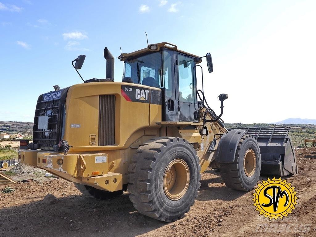 CAT 930 H Kolové nakladače