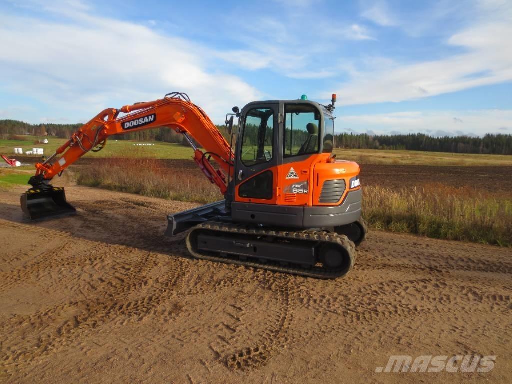 Doosan DX 85 R Midi rýpadla 7t - 12t