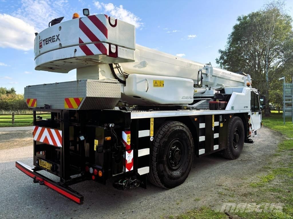 Terex AC40/2L Univerzální terénní jeřáby