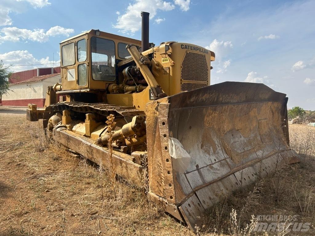 CAT D 9 G Pásové dozery