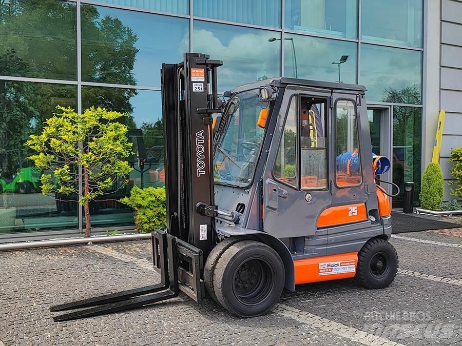 Toyota 6FG25 LPG vozíky
