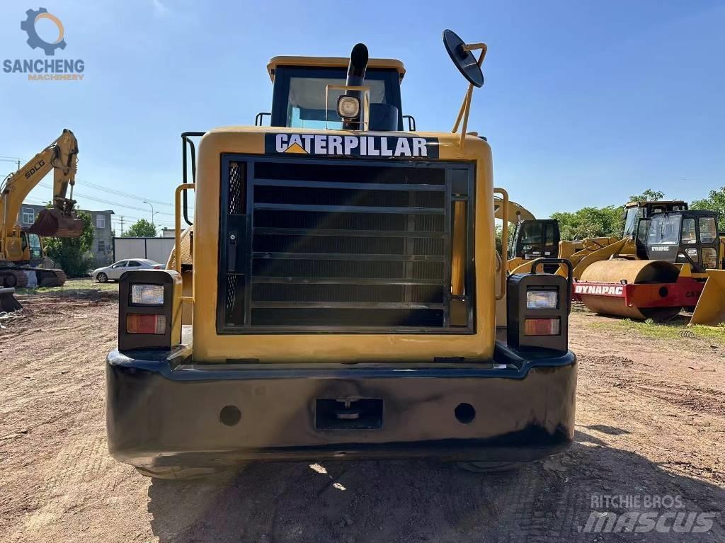 CAT 966 H Kolové nakladače