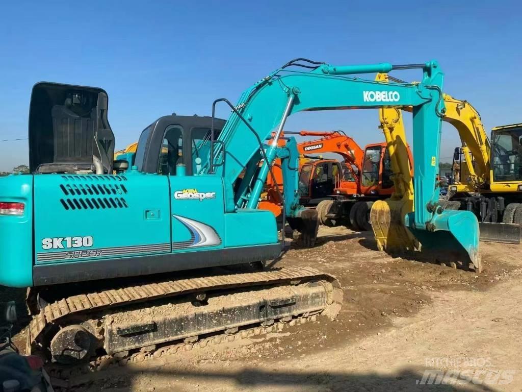 Kobelco SK 130 Pásová rýpadla