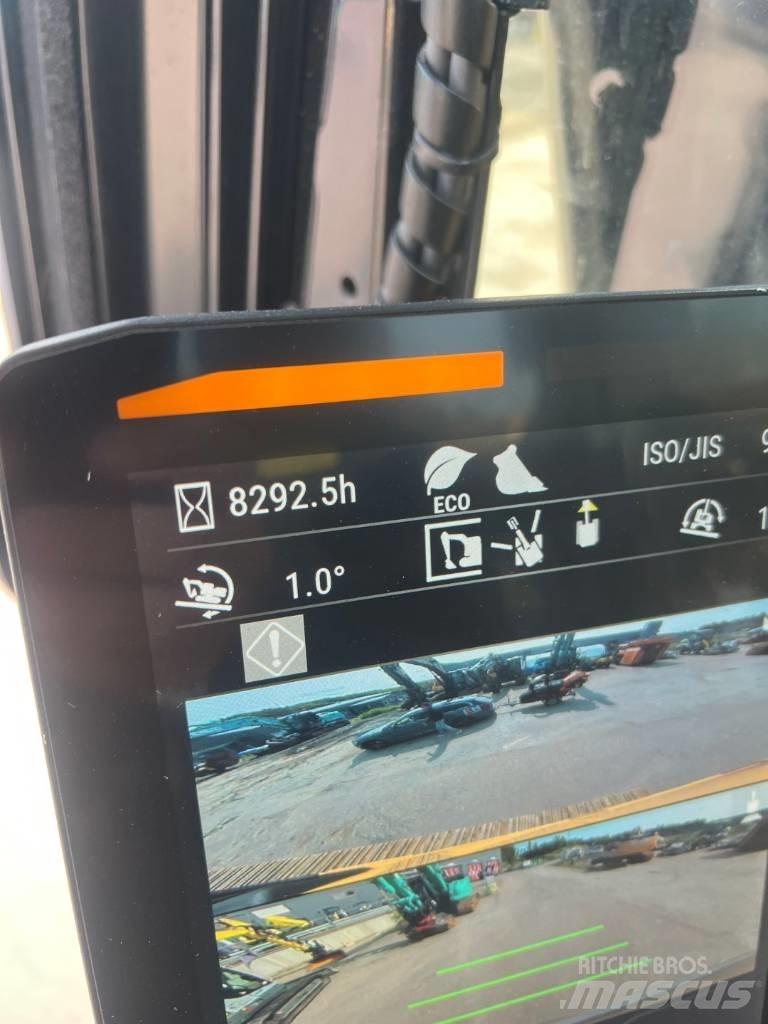 CAT 330 Pásová rýpadla