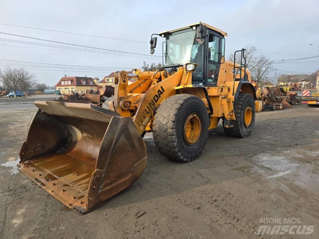 Hyundai HL 960 Kolové nakladače
