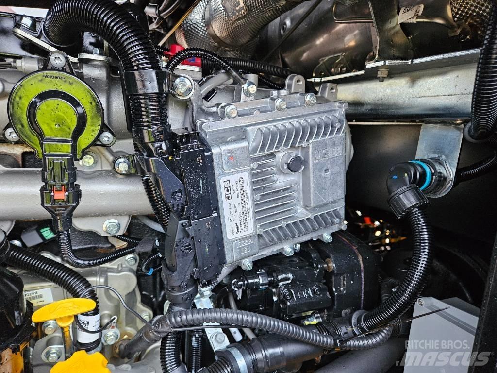 JCB 413K Kolové nakladače