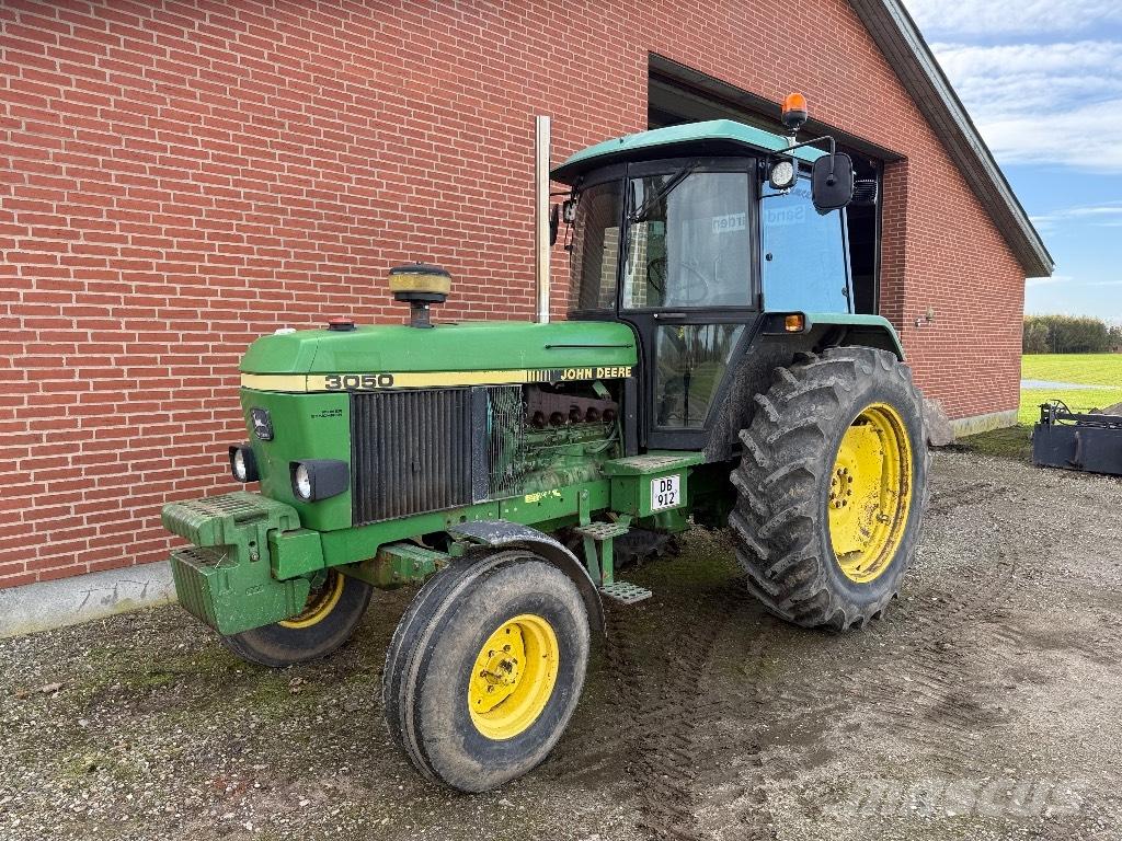 John Deere 3050 Traktory