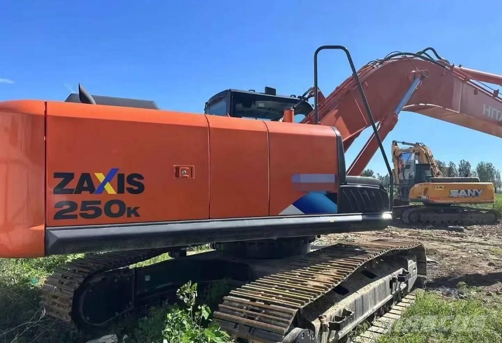 Hitachi 250 Pásová rýpadla