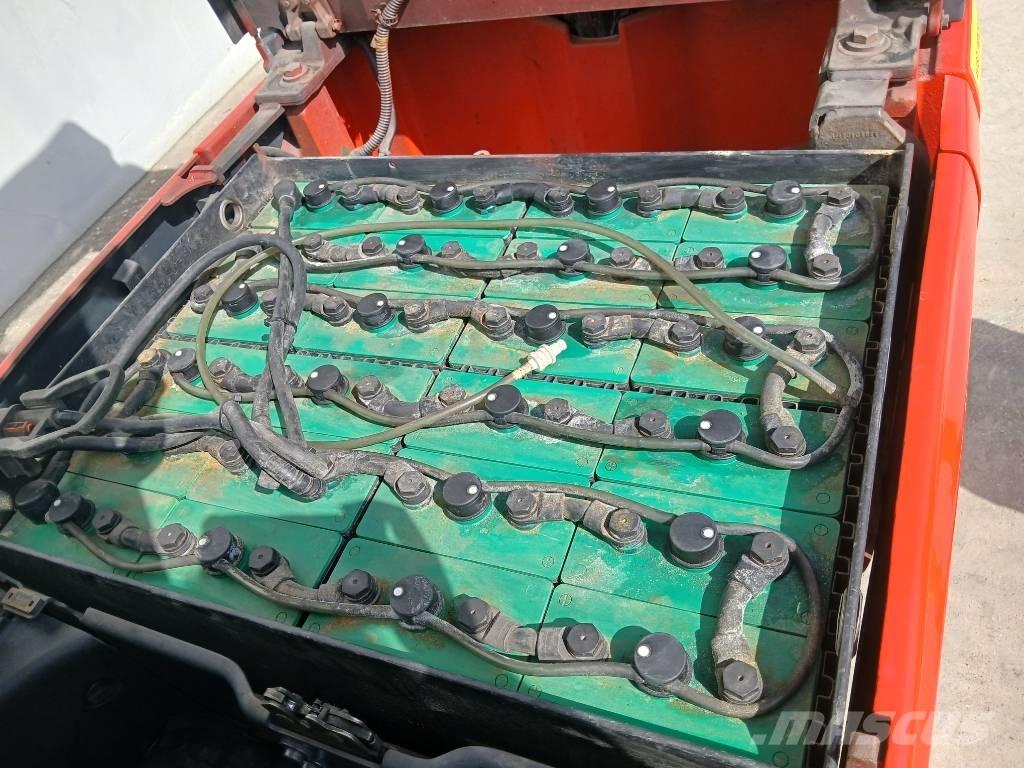Linde E16H-01 Akumulátorové vozíky
