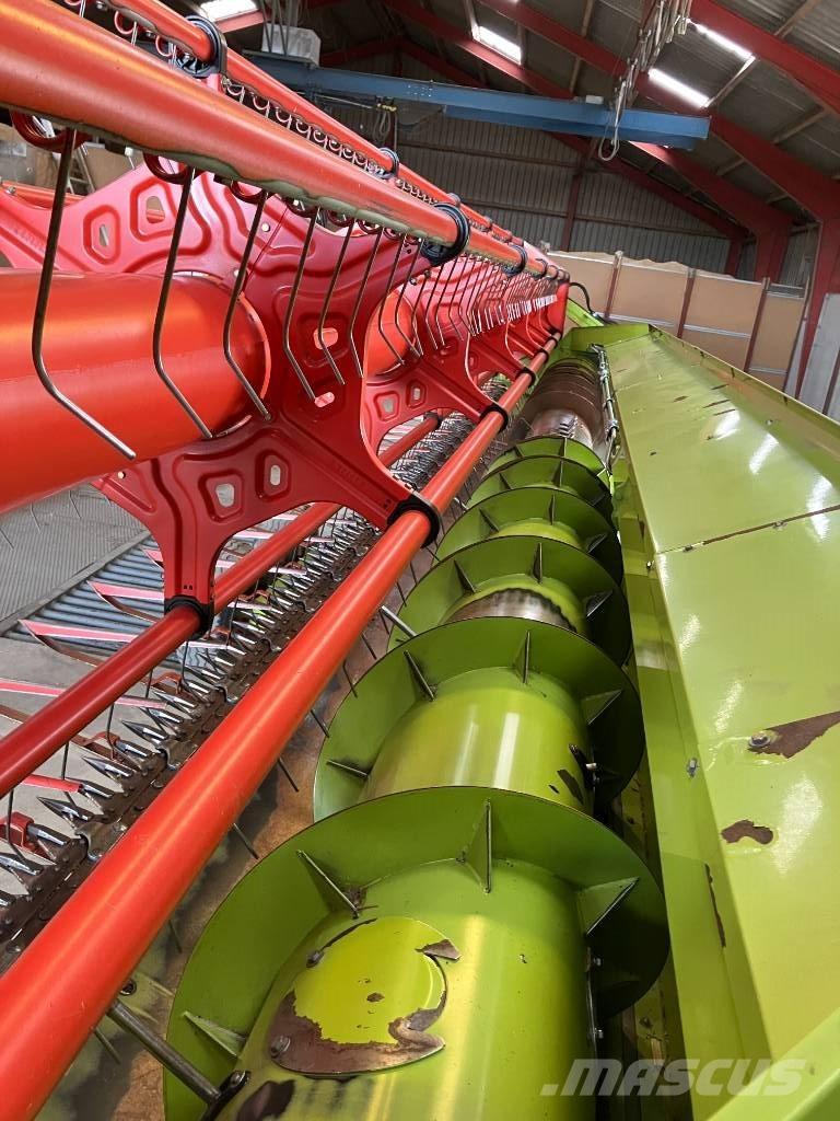 CLAAS 650 Sklízecí mlátičky