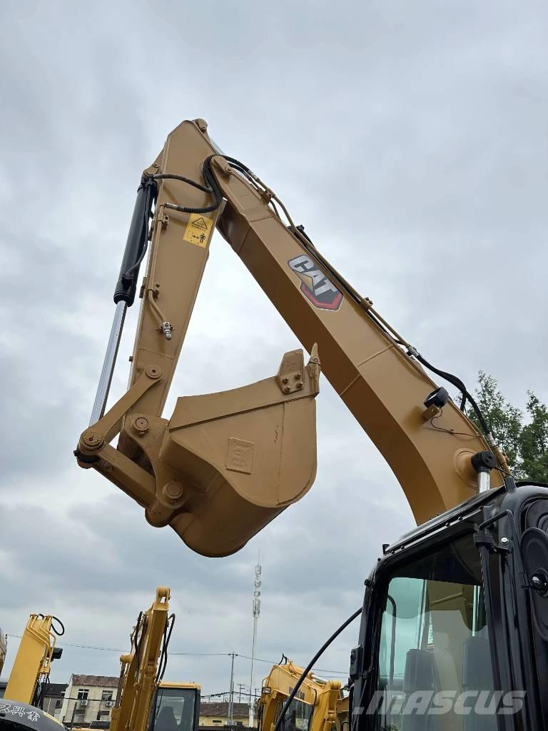 CAT 312D2GC Midi rýpadla 7t - 12t