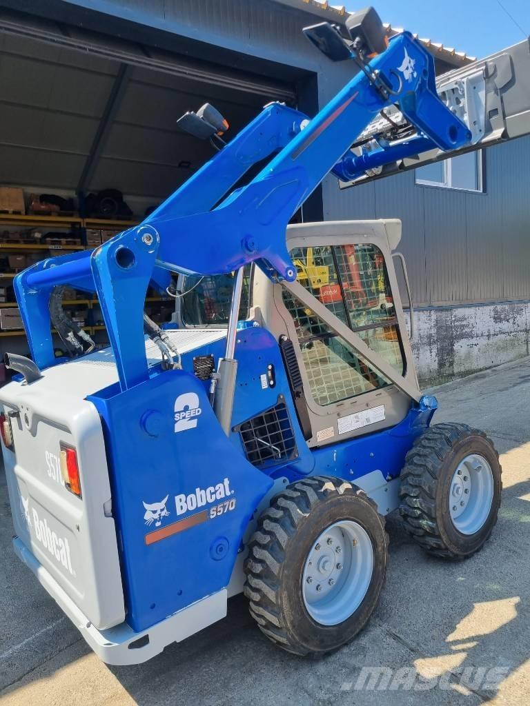 Bobcat S570 Smykem řízené nakladače