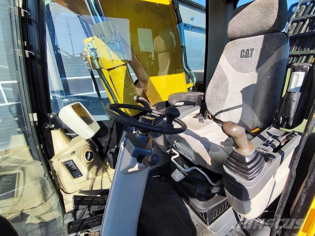 CAT M 318 C Kolová rýpadla