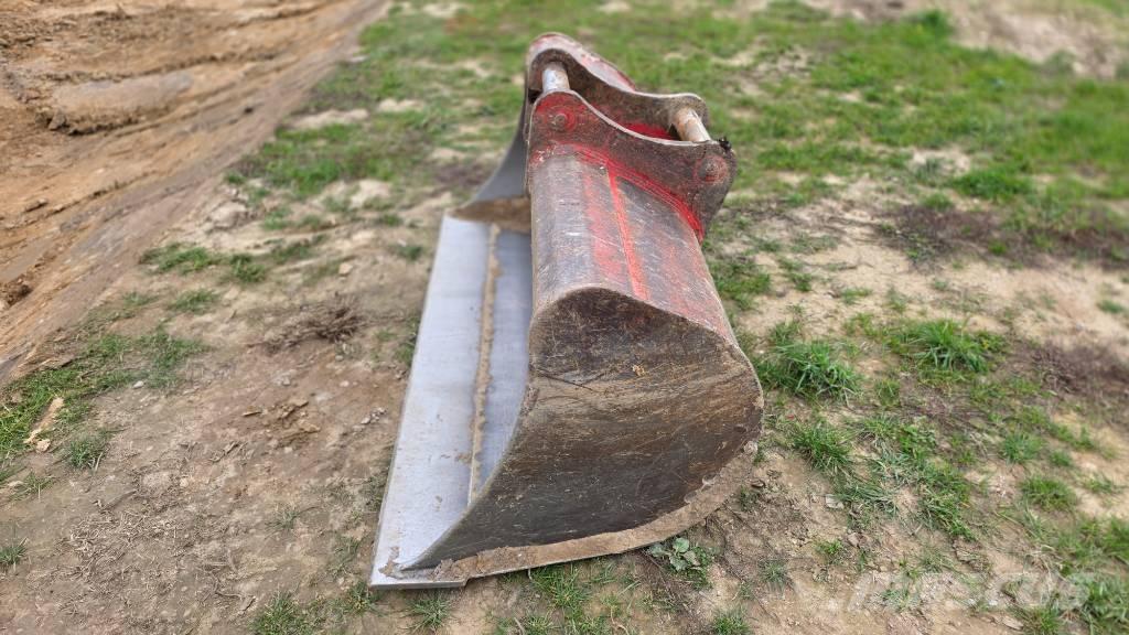 Takeuchi TB 2150 Pásová rýpadla