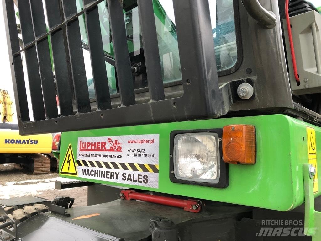 Sennebogen 821 Stroje pro manipulaci s odpadem