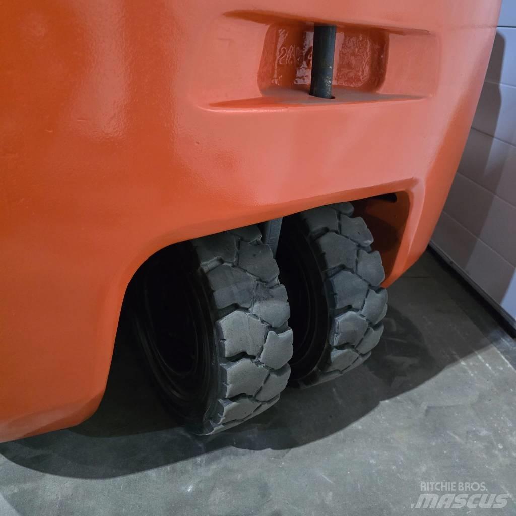 Toyota 8 FBEK 16 T Akumulátorové vozíky