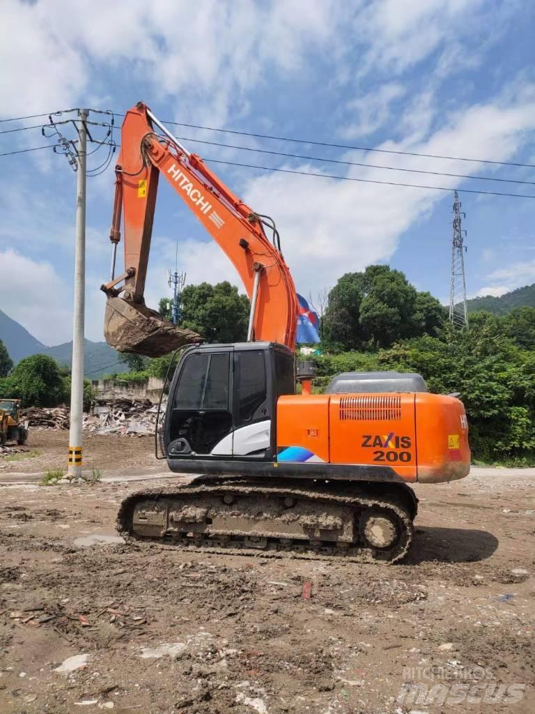 Hitachi EX 200-5 Pásová rýpadla