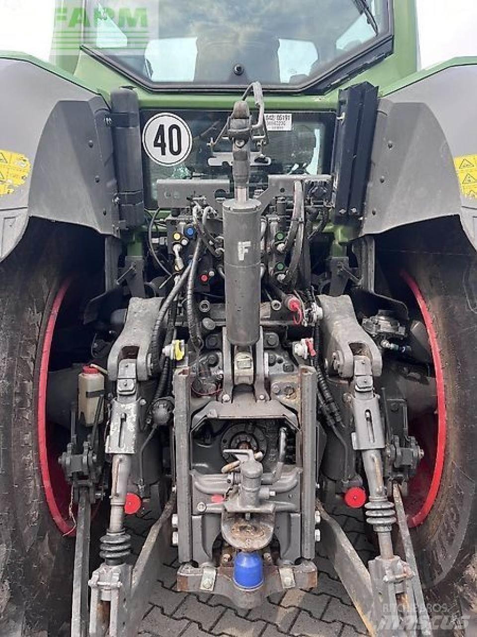 Fendt 828 Traktory