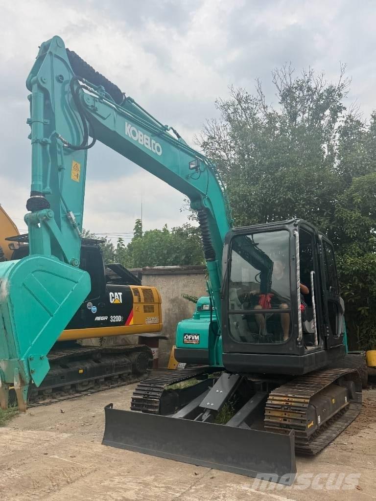 Kobelco SK 75 Midi rýpadla 7t - 12t