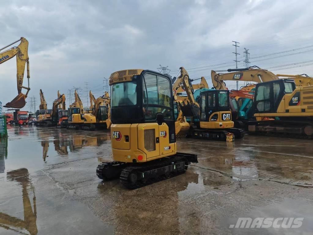 CAT 302 CR Mini rýpadla < 7t