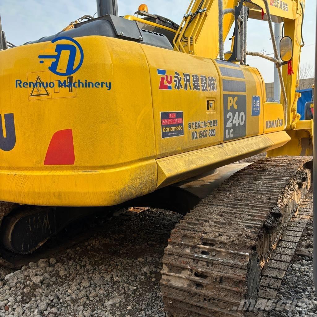 Komatsu PC 240 Pásová rýpadla