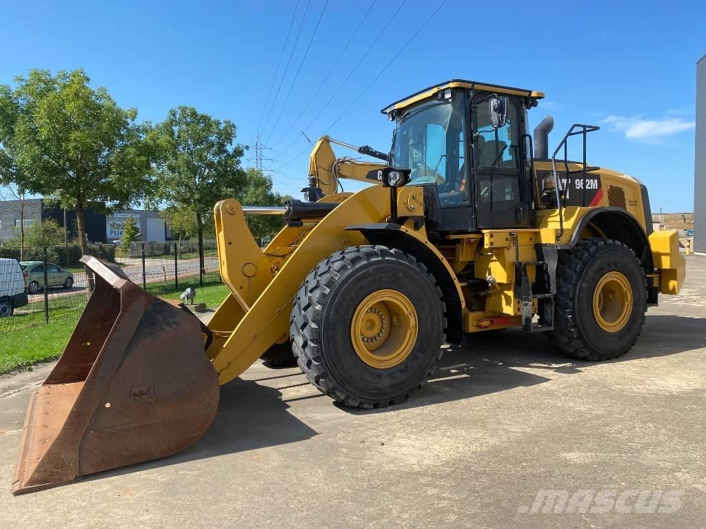 CAT 962 M Kolové nakladače