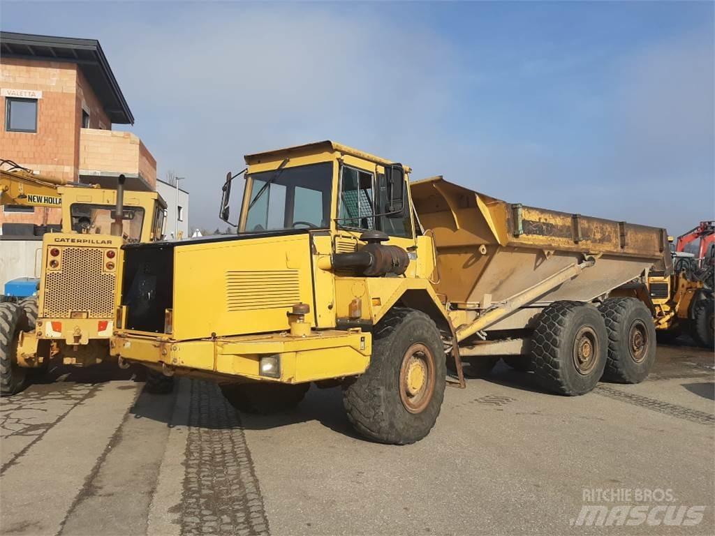 Volvo A25B 6x6 Kloubové dempry