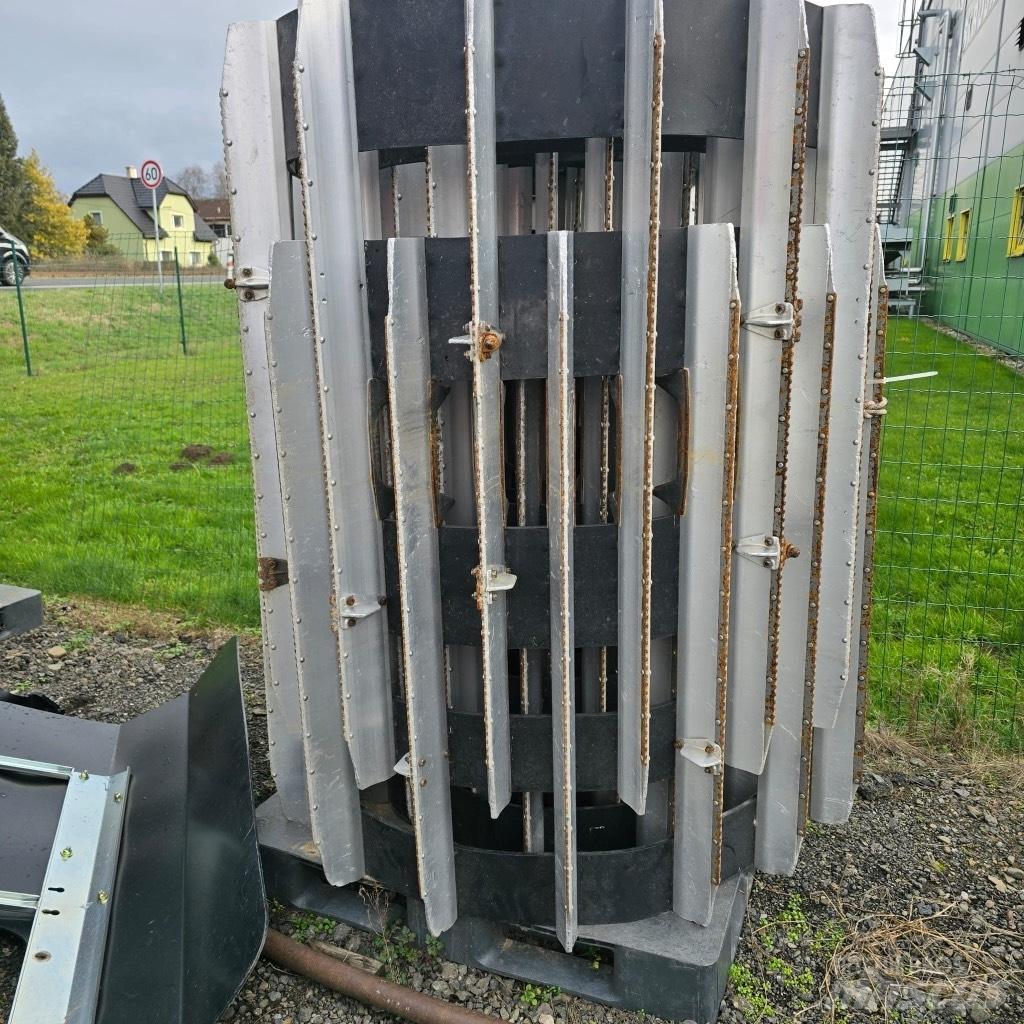 Kässbohrer PB 400 Rolby