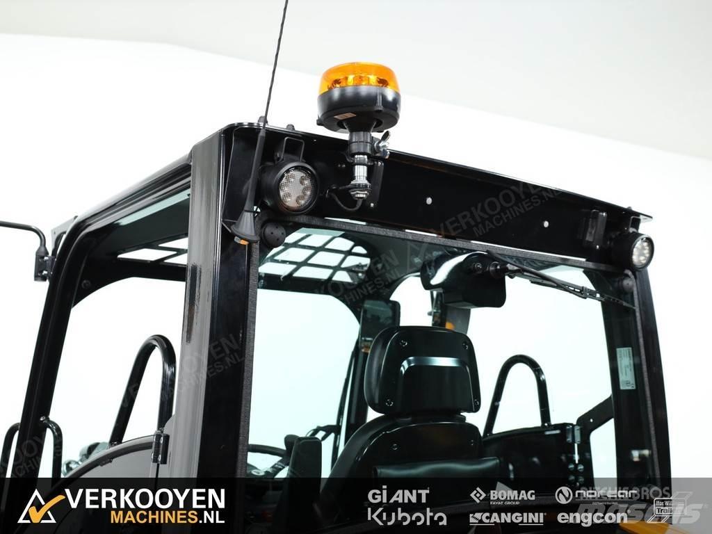 GiANT G5000 Kolové nakladače