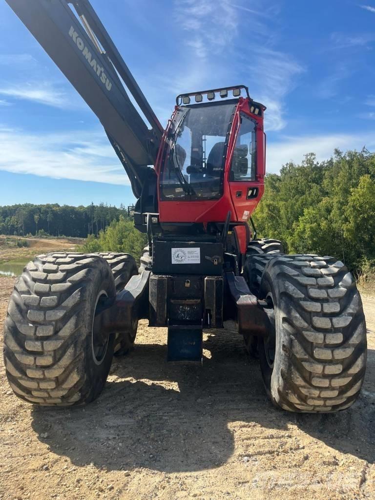 Komatsu 951 Harvestory