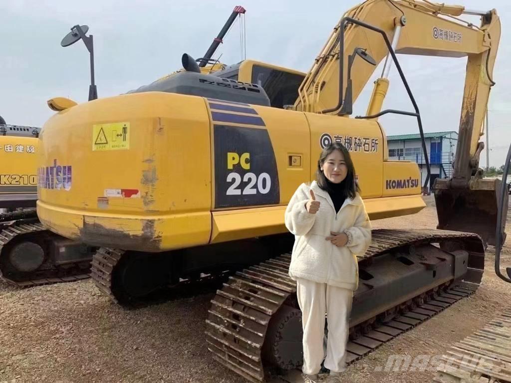 Komatsu PC 220-8 Pásová rýpadla