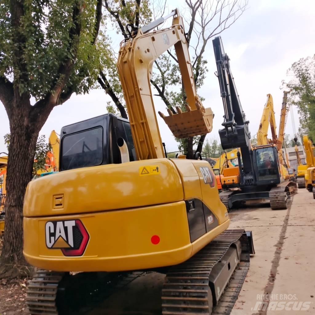 CAT 307 D Midi rýpadla 7t - 12t