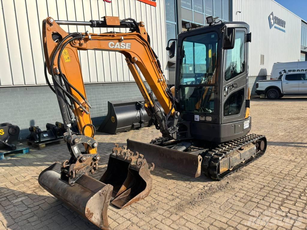 CASE CX 26 C Mini rýpadla < 7t