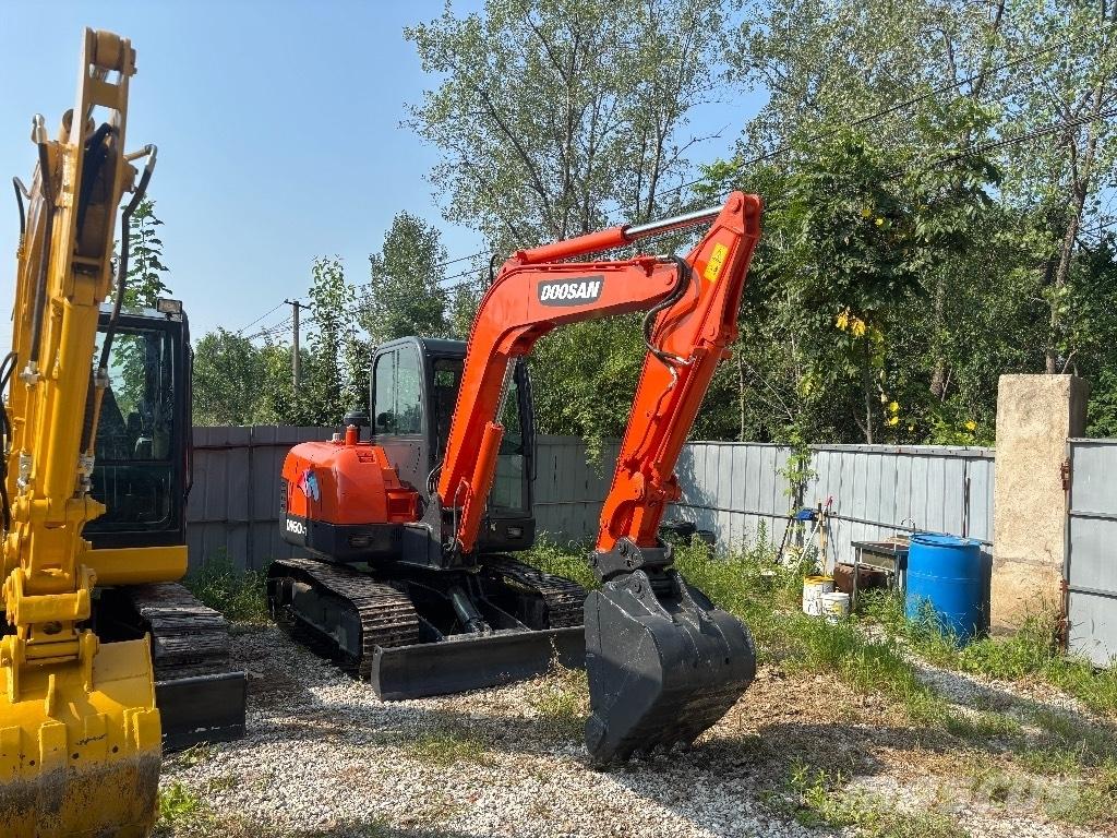 Doosan DH 60-7 Mini rýpadla < 7t