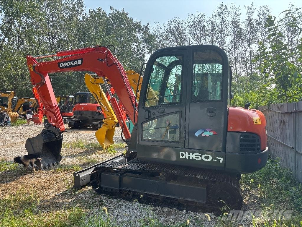 Doosan DH 60-7 Mini rýpadla < 7t