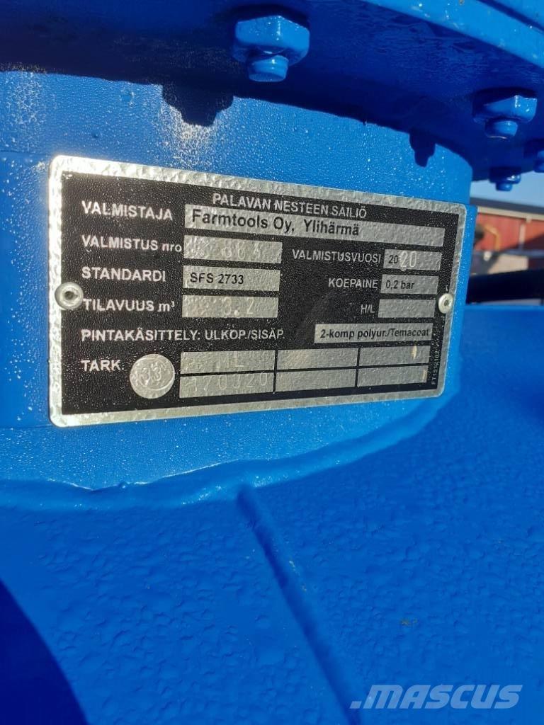 Farmex 3200L Další