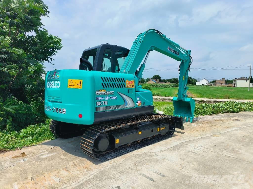 Kobelco SK 75 Pásová rýpadla